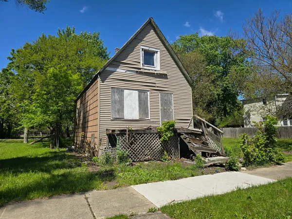$54,998 | 5730 South Hoyne Avenue, Chicago, IL 60636
