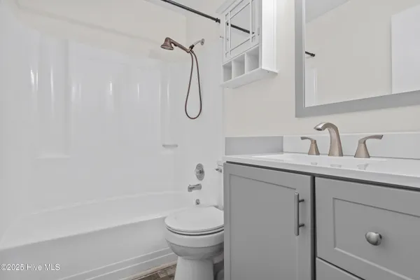 $1,550 | 211 Dennis Road, Jacksonville, NC 28546