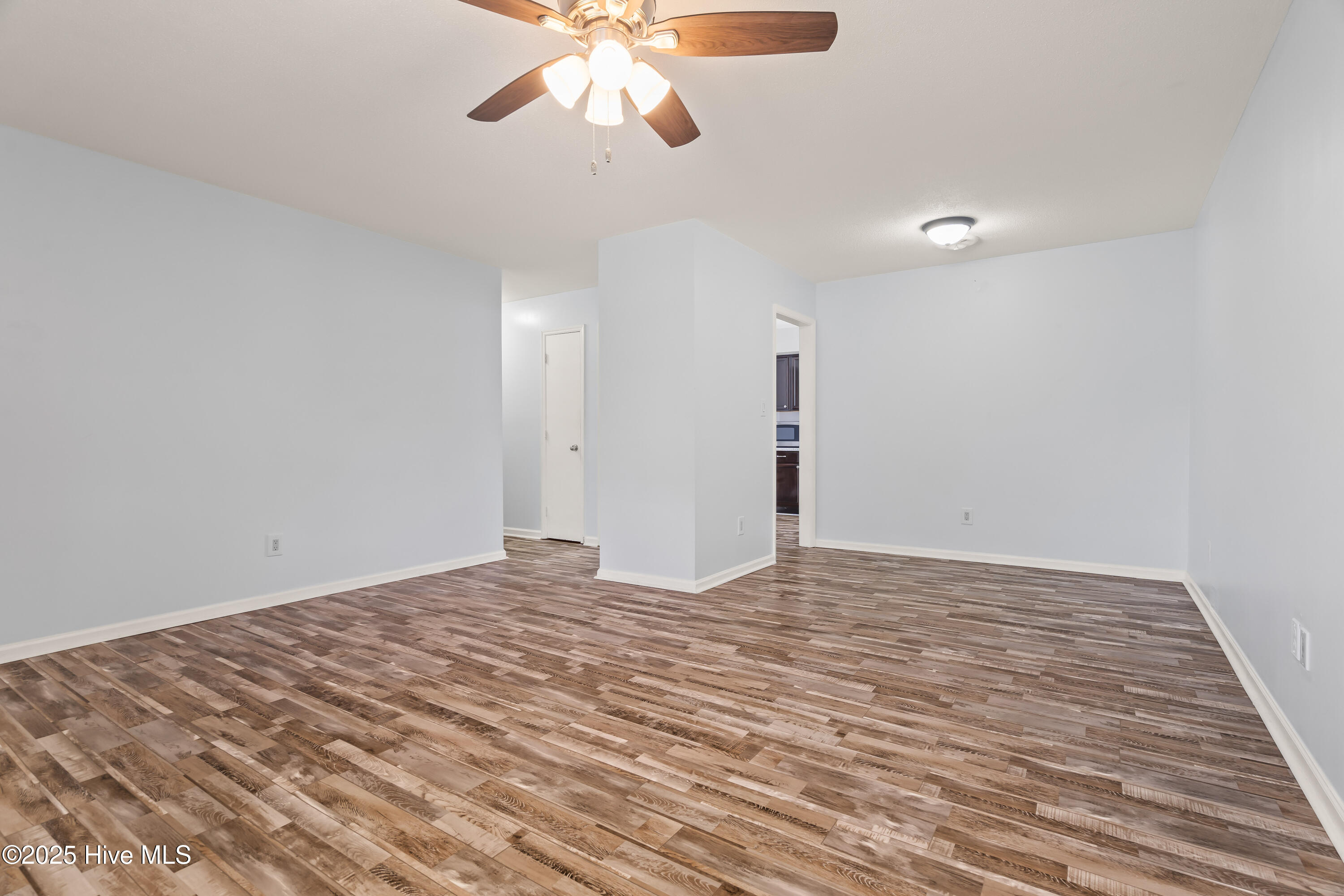 211 Dennis Road Jacksonville, NC 28546 - Photo 5 of 27 5