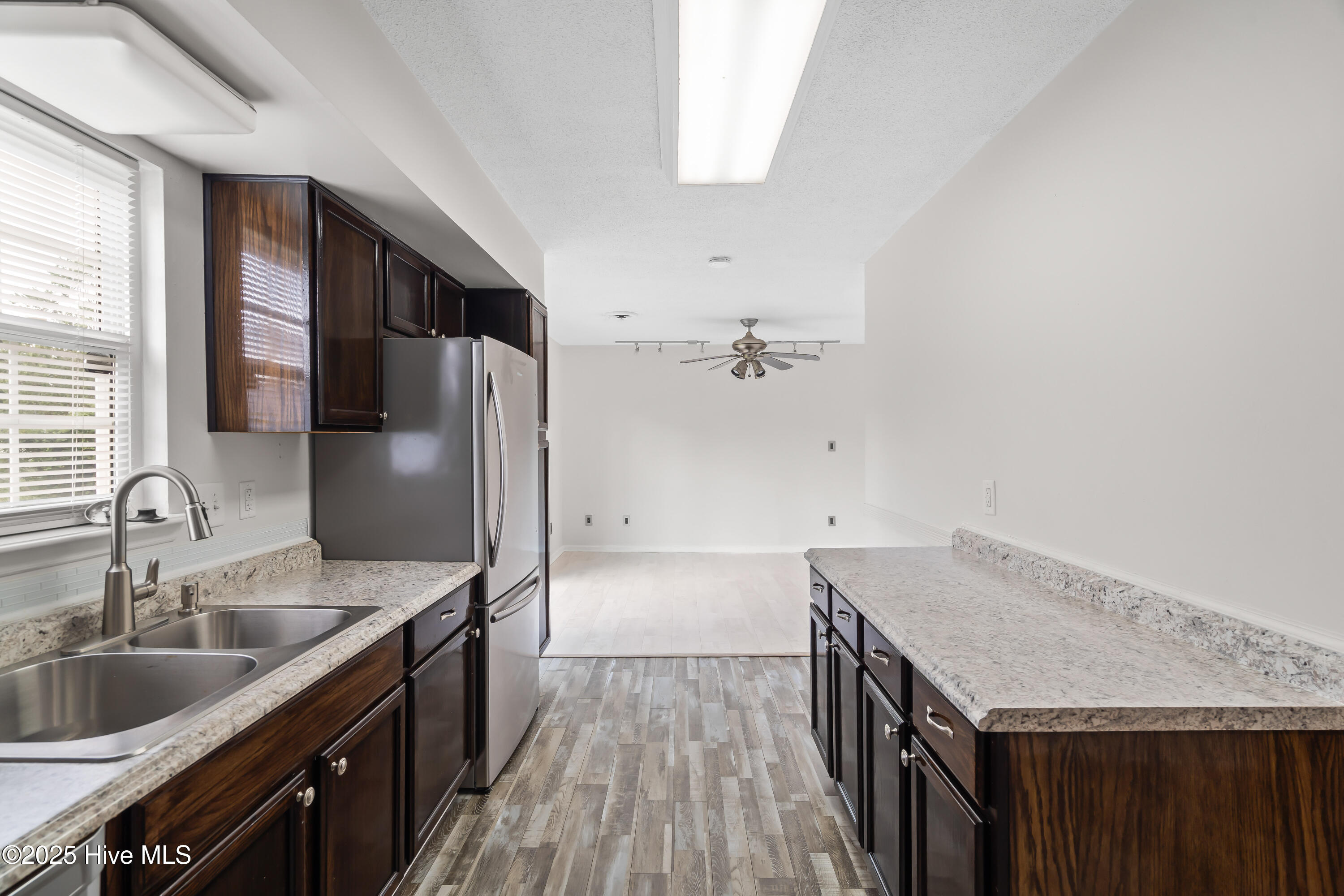 211 Dennis Road Jacksonville, NC 28546 - Photo 10 of 27 10