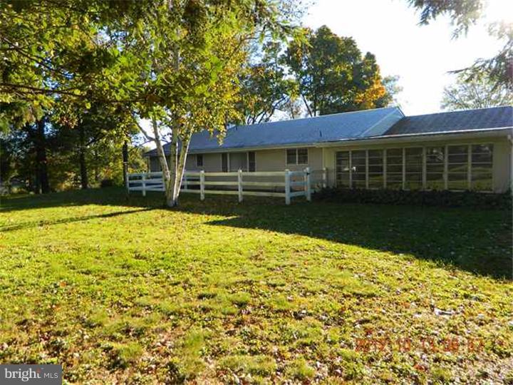 15 Buckwalter Road Spring City, PA 19475 - Photo 3 of 6