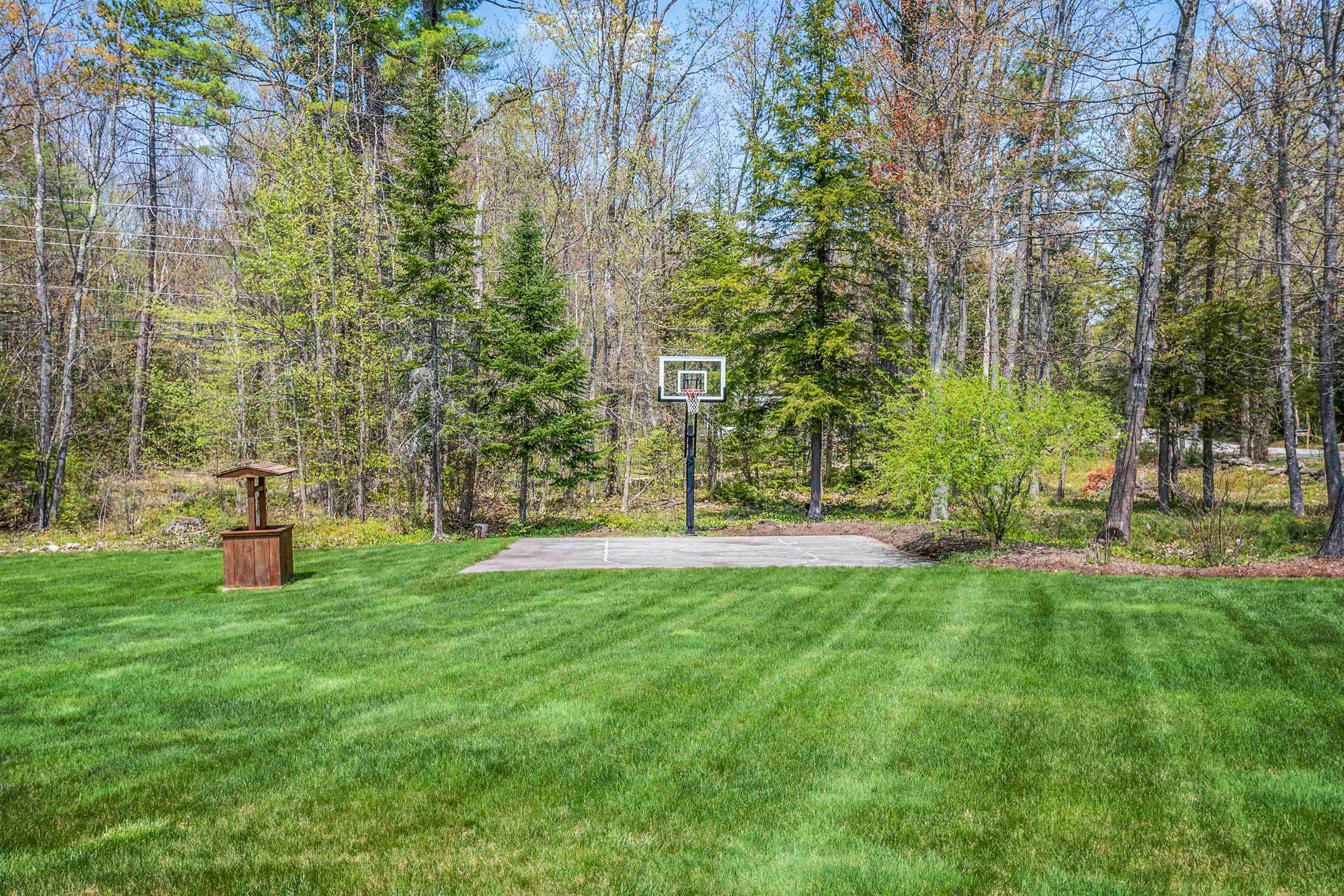 71 Gray Road Barnstead, NH 03218 - Photo 11 of 40