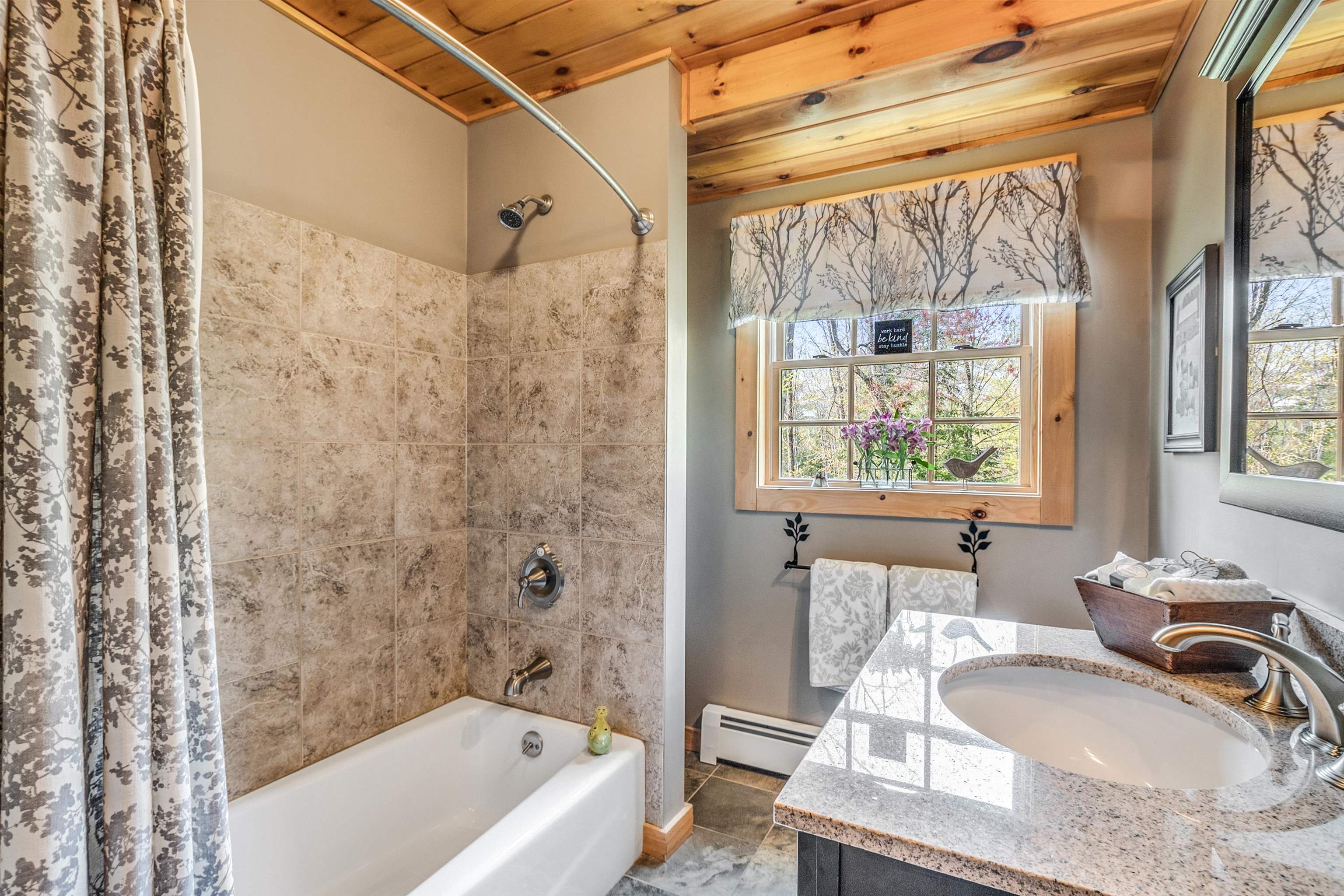 71 Gray Road Barnstead, NH 03218 - Photo 27 of 40