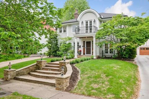 $1,795,000 | 4520 Casco Avenue, Edina, MN 55424