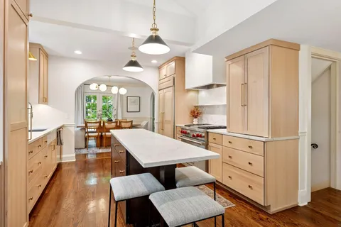 $1,795,000 | 4520 Casco Avenue, Edina, MN 55424