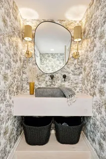 $1,795,000 | 4520 Casco Avenue, Edina, MN 55424