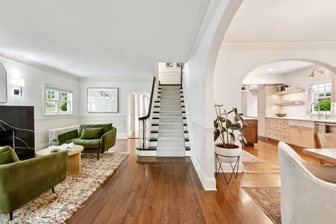 $1,795,000 | 4520 Casco Avenue, Edina, MN 55424