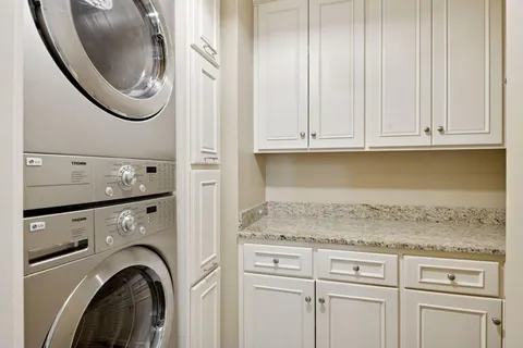 $1,795,000 | 4520 Casco Avenue, Edina, MN 55424