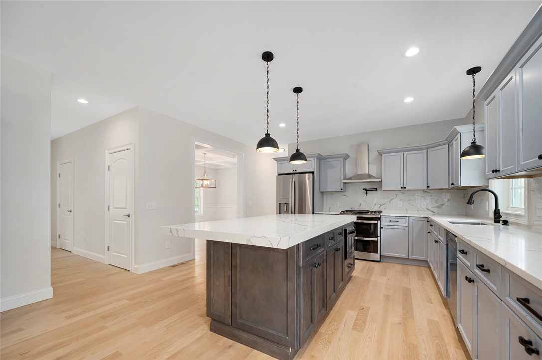 341 Burnt Hill Road Scituate, RI 02831 - Photo 11 of 38