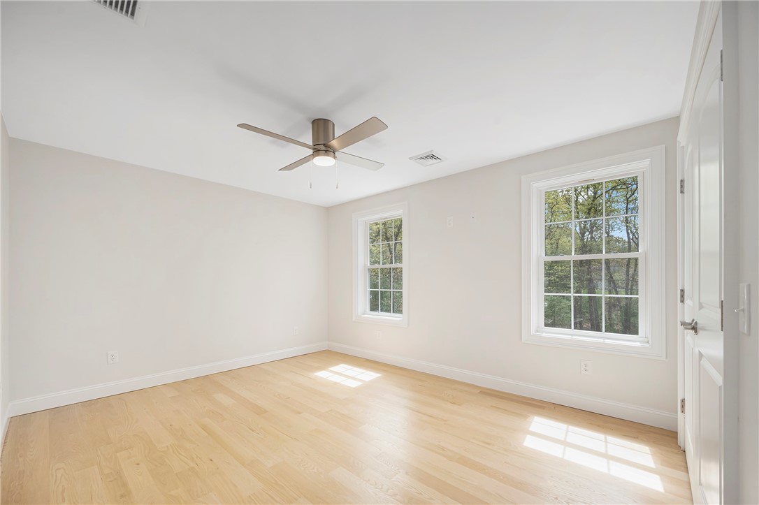 341 Burnt Hill Road Scituate, RI 02831 - Photo 17 of 38