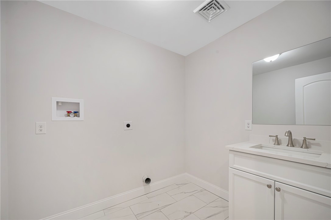 341 Burnt Hill Road Scituate, RI 02831 - Photo 27 of 38