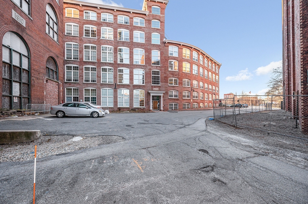 200 Market Street, Unit 3010 Lowell, MA 01852 - Photo 21 of 24