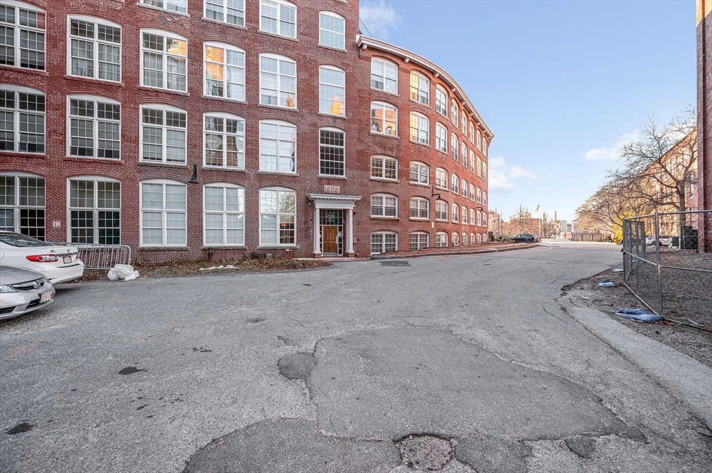 200 Market Street, Unit 3010 Lowell, MA 01852 - Photo 22 of 24