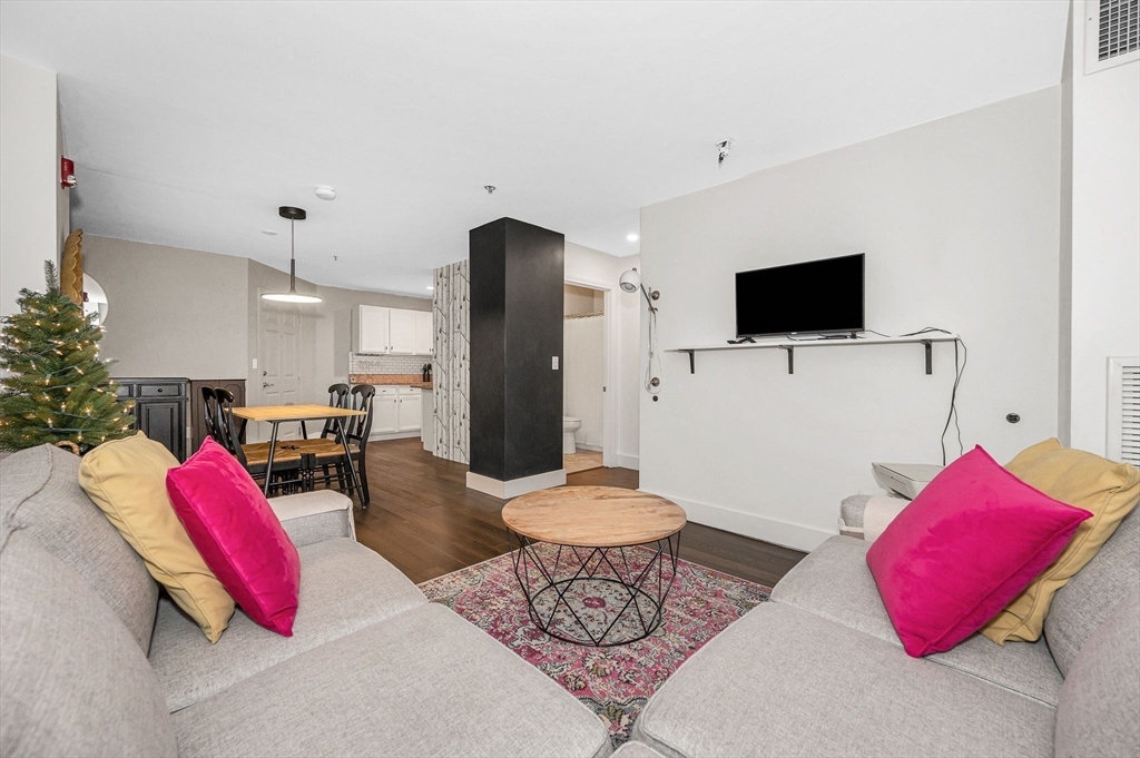 200 Market Street, Unit 3010 Lowell, MA 01852 - Photo 10 of 24