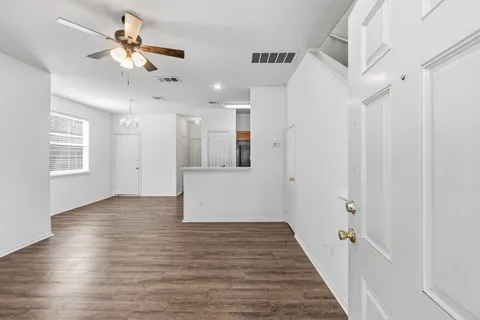 $1,695 | 14512 Harris Ridge Boulevard, Unit A, Pflugerville, TX 78660