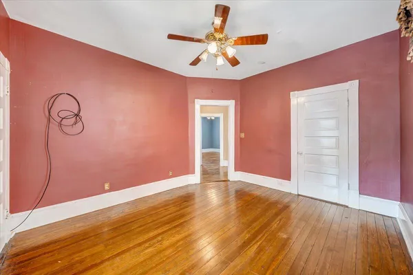 $420,000 | 518 Walnut Avenue Southwest, Roanoke, VA 24016