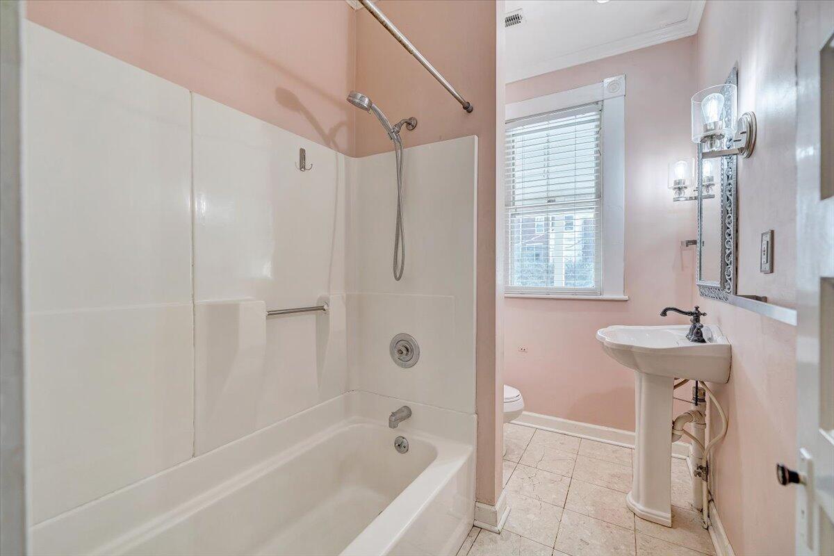 518 Walnut Avenue Southwest Roanoke, VA 24016 - Photo 25 of 42 39-MIB04624