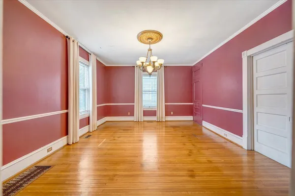 $420,000 | 518 Walnut Avenue Southwest, Roanoke, VA 24016