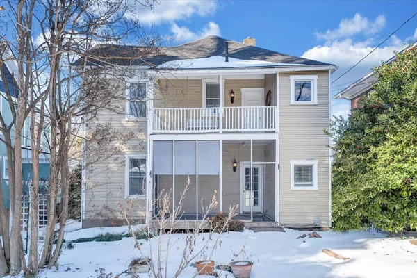 $420,000 | 518 Walnut Avenue Southwest, Roanoke, VA 24016