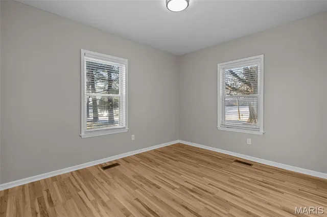 $245,000 | 2438 Creve Coeur Mill Road, Maryland Heights, MO 63043