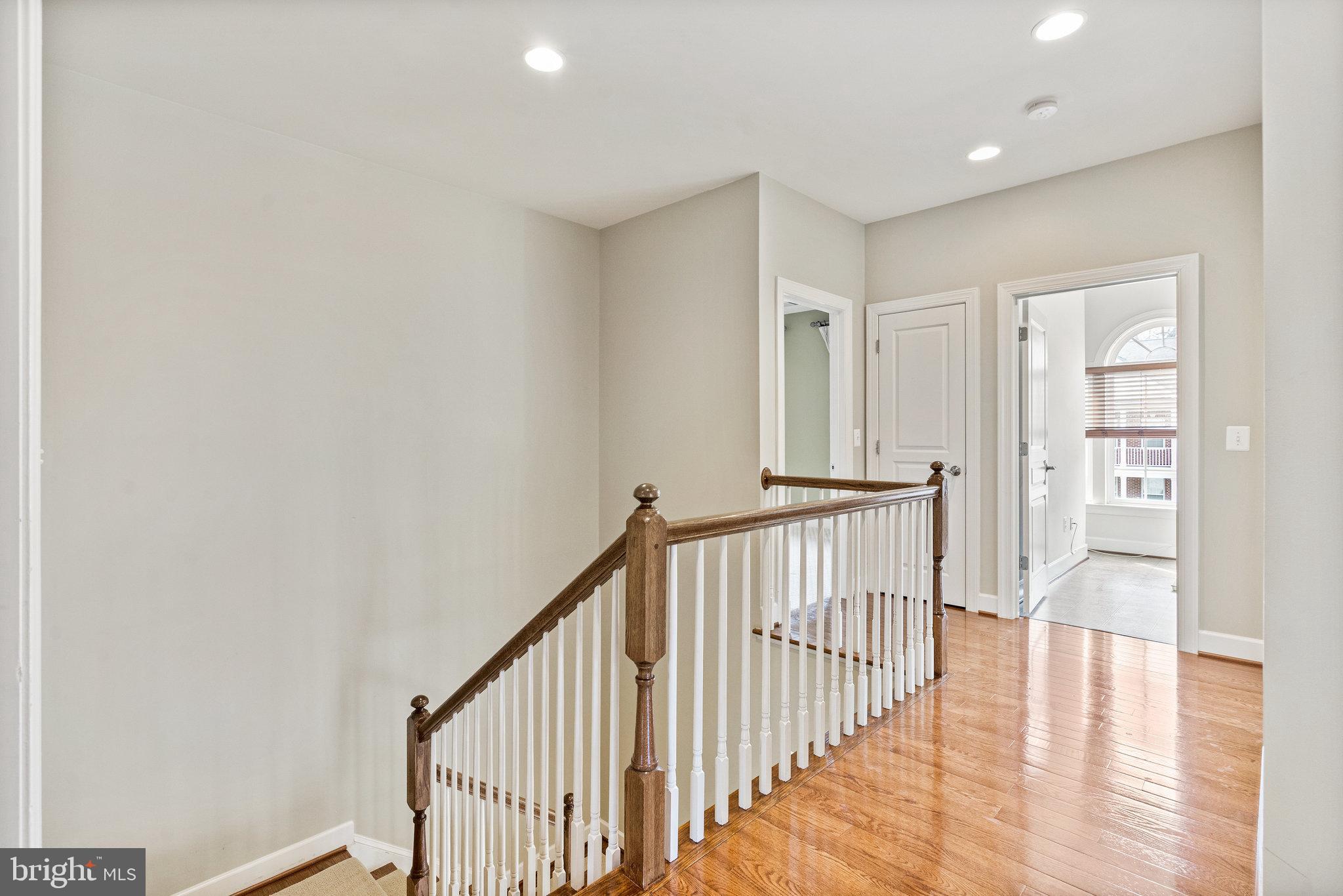 4561 Rona Place Fairfax, VA 22030 - Photo 36 of 78 Upper level landing area
