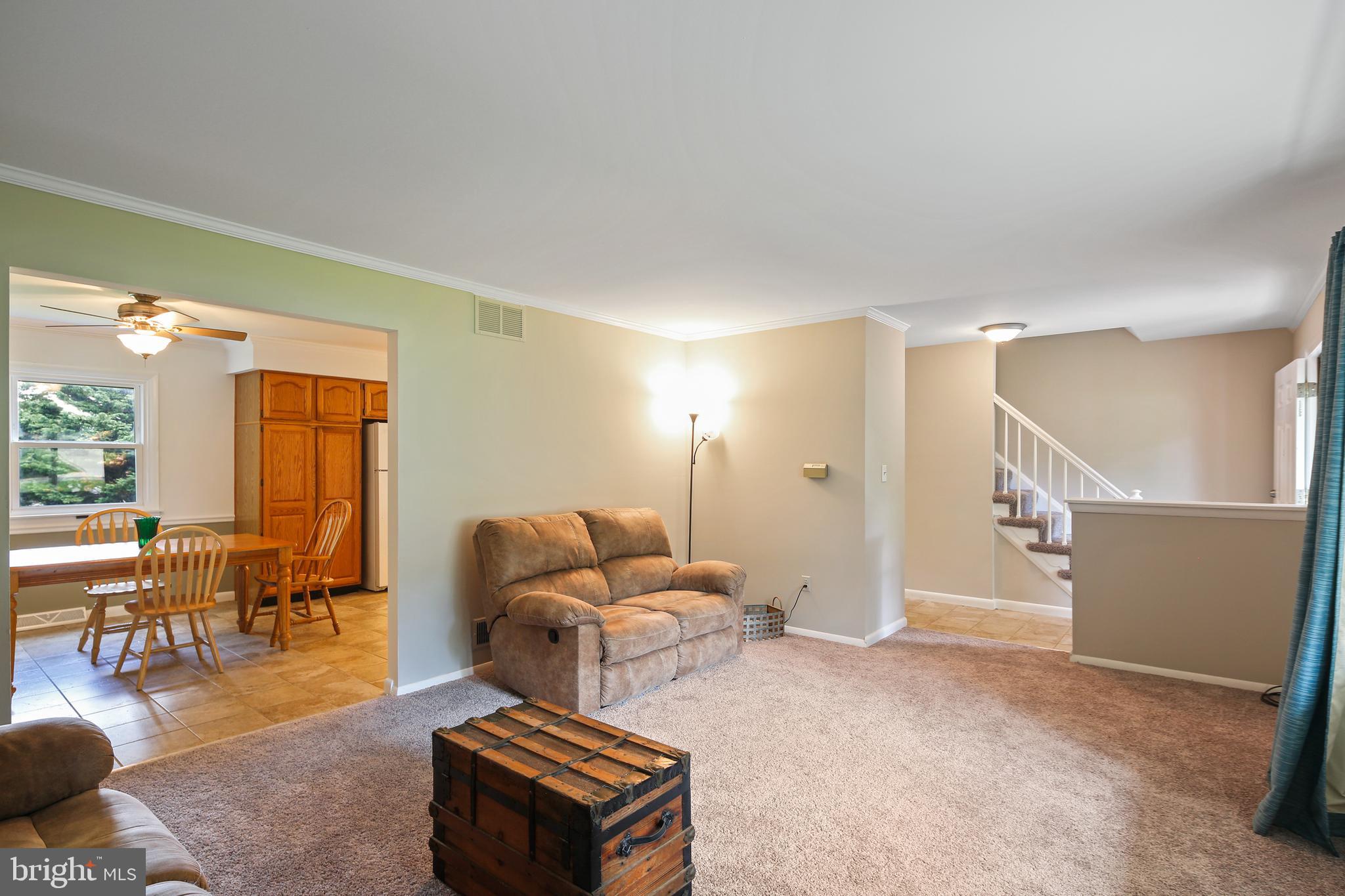 2411 Rochelle Drive Fallston, MD 21047 - Photo 3 of 24