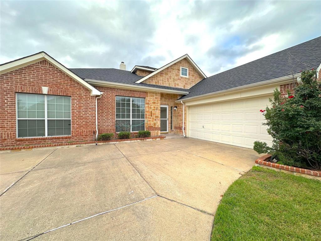 1579 Poets Way Allen, TX 75002 - Photo 3 of 34