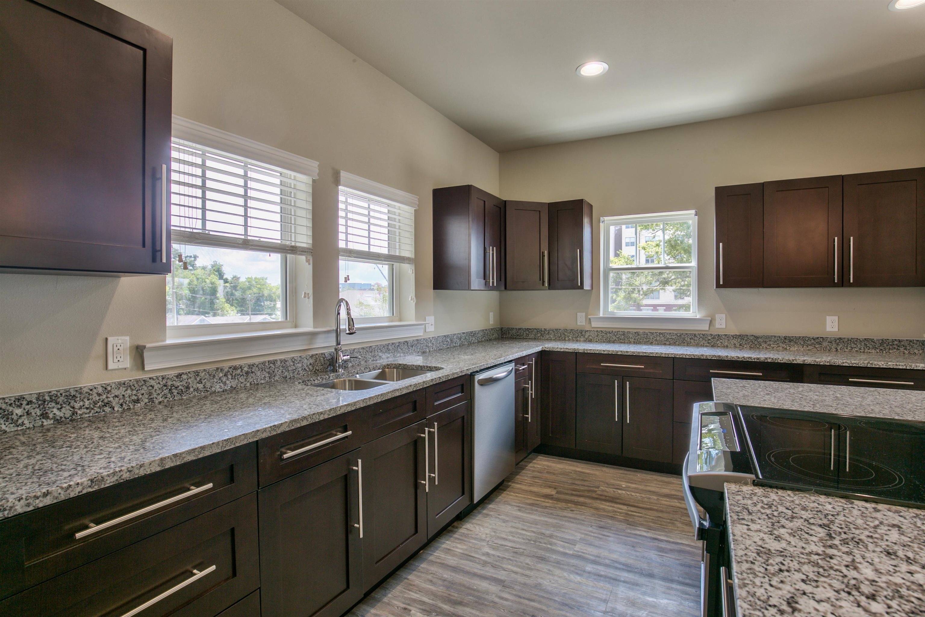 808 St Augustine Street Tallahassee, FL 32304 - Photo 5 of 10