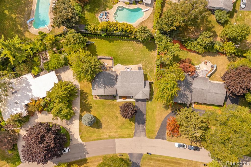 6736 Timber Ridge Drive Bloomfield Hills, MI 48301 - Photo 34 of 38 Gallery Image 34