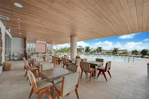 $1,950,000 | 2655 South Bayshore Drive, Unit 1709, Miami, FL 33133