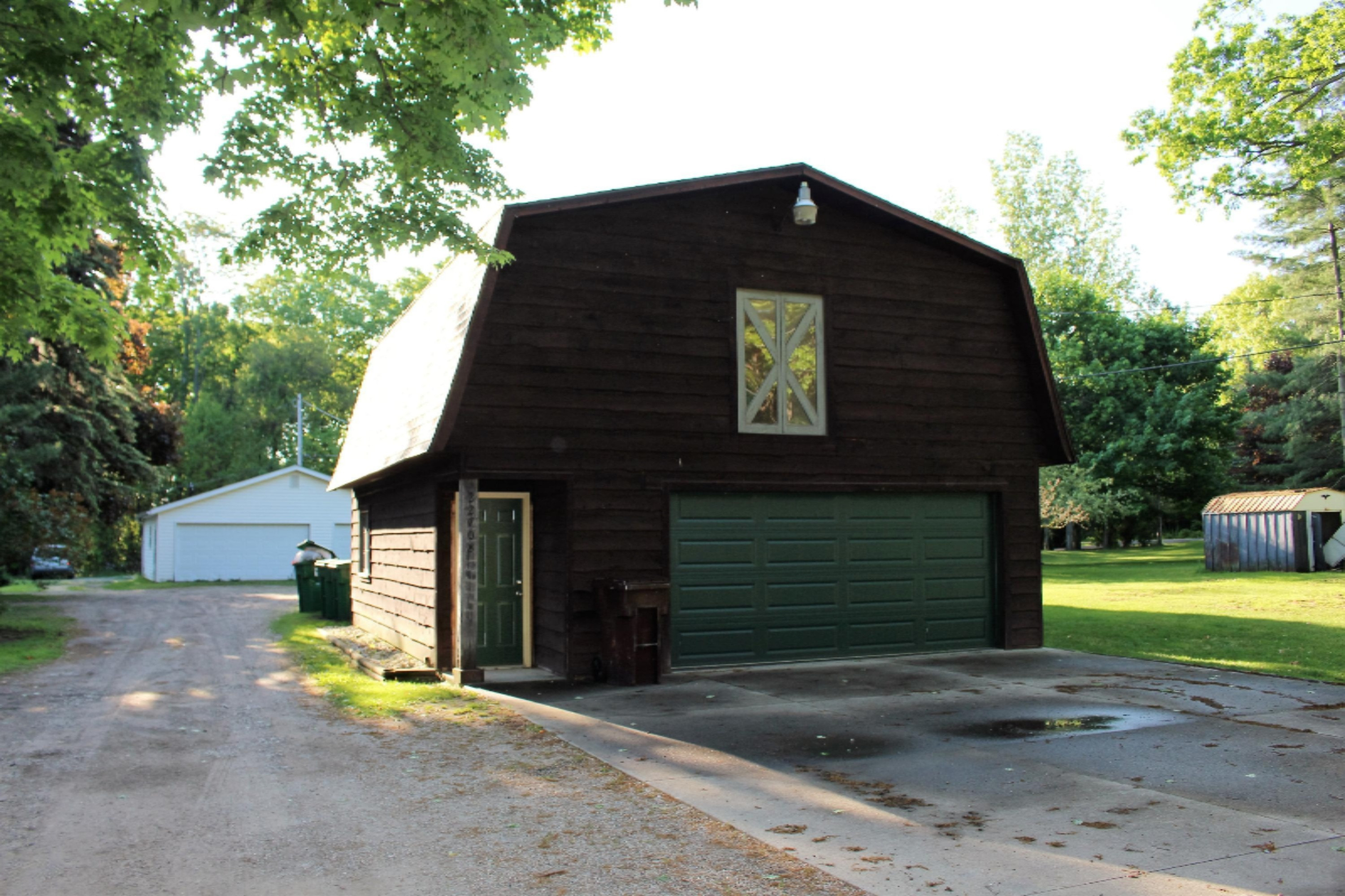 22708 Williams Landing Road Sturgis, MI 49091 - Photo 2 of 37 IMG_3090