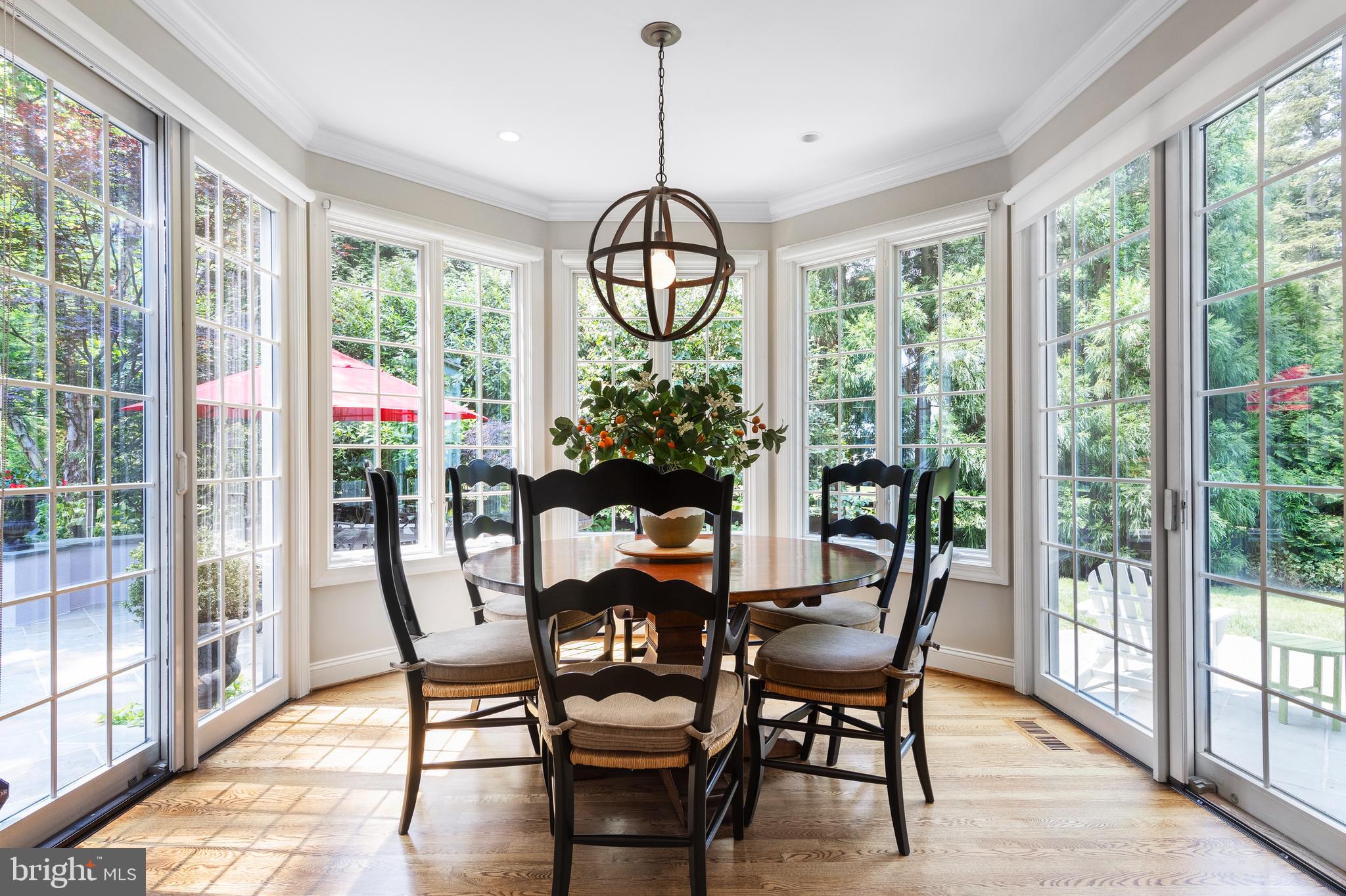 704 Strawbridge Lane Wayne, PA 19087 - Photo 45 of 102 Gorgeous breakfast room - all glass!!