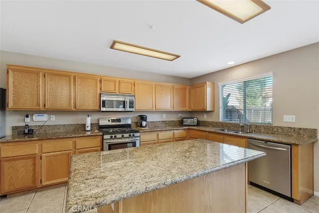 $749,000 | 952 Camino Del Sol, Riverside, CA 92508