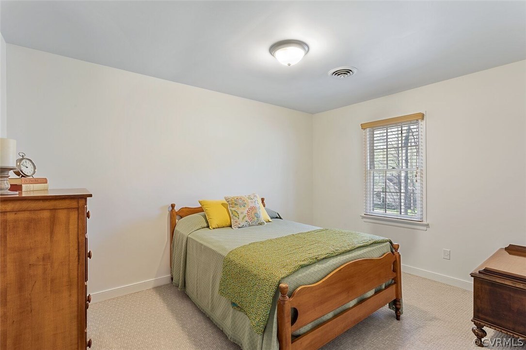 1023 Castle Hollow Road Midlothian, VA 23114 - Photo 24 of 32 Gallery Image 24