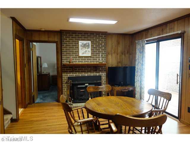 3738 Fieldview Road Pleasant Garden, NC 27313 - Photo 13 of 15 Den/Family/Great Room.