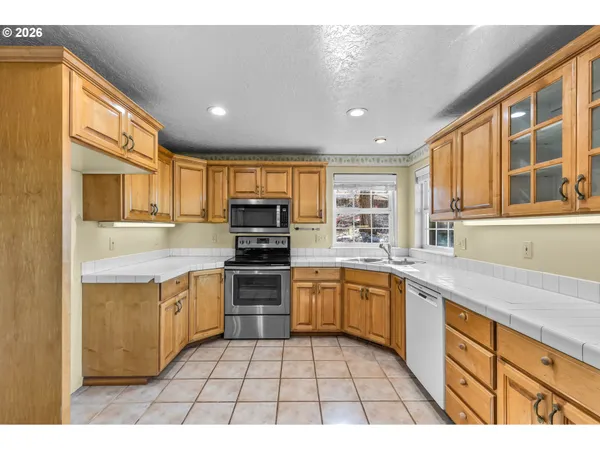 $450,000 | 3249 Northeast Yellowpine Road, Prineville, OR 97754