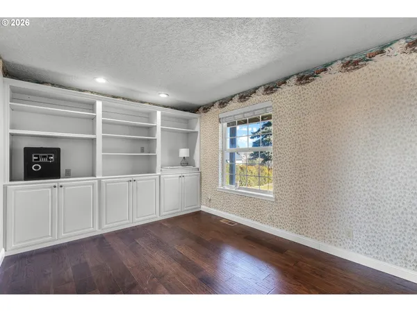 $450,000 | 3249 Northeast Yellowpine Road, Prineville, OR 97754