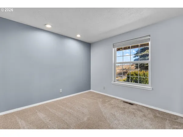 $450,000 | 3249 Northeast Yellowpine Road, Prineville, OR 97754