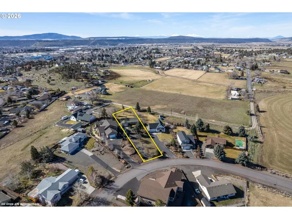 $450,000 | 3249 Northeast Yellowpine Road, Prineville, OR 97754