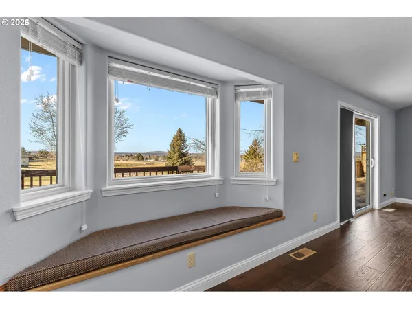 $450,000 | 3249 Northeast Yellowpine Road, Prineville, OR 97754