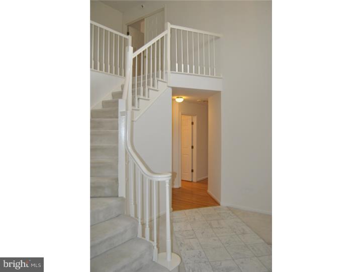 721 South Old Middletown Road Media, PA 19063 - Photo 2 of 25 Foyer