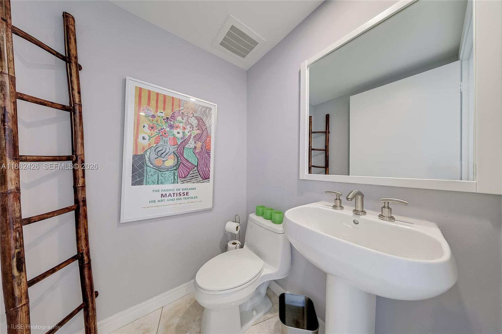 901 Brickell Key Boulevard, Unit 2701 Miami, FL 33131 - Photo 27 of 29