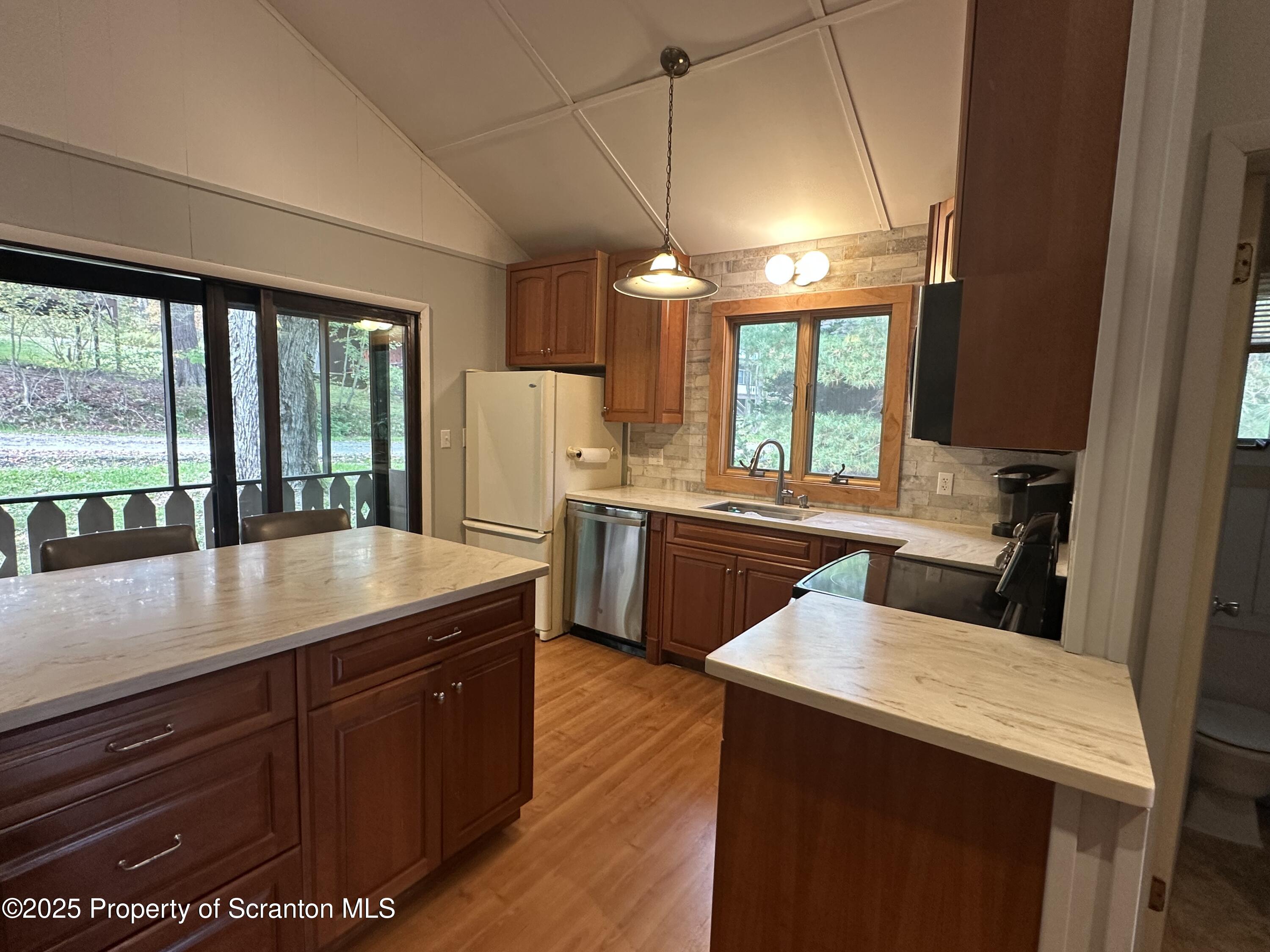 65 Fall Lane Union Dale, PA 18470 - Photo 20 of 26 Kitchen