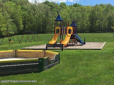 65 Fall Lane Union Dale, PA 18470 - Photo 25 of 26 Playground