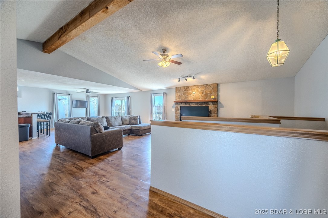 2124 Bittersweet Road Lake Ozark, MO 65049 - Photo 7 of 34