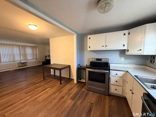 $1,800 | 5 Grandview Drive, Unit 11A, Farmington, CT 06032