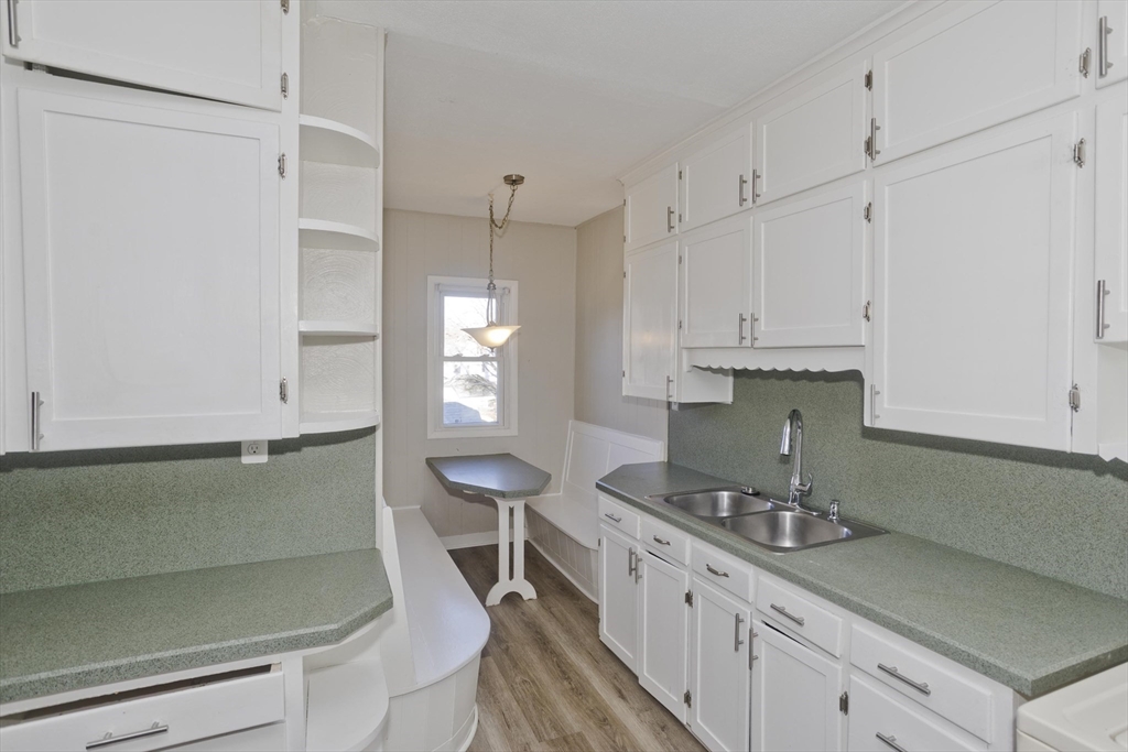 443-445 Beech Street Holyoke, MA 01040 - Photo 27 of 38