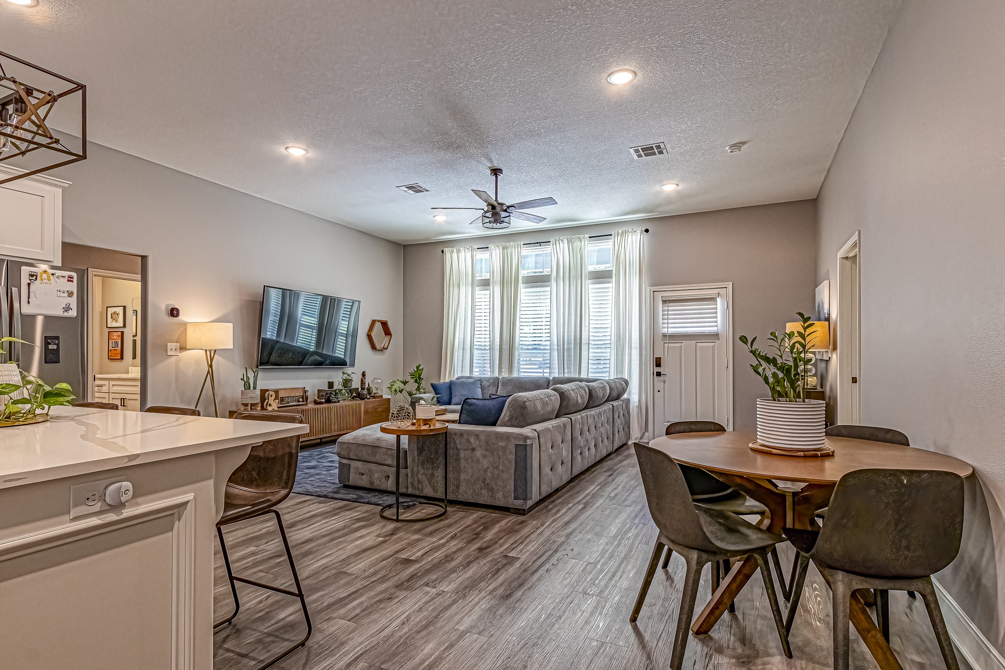 40 Bob Steele Road Coldspring, TX 77331 - Photo 15 of 50 a living room with furniture and a large window