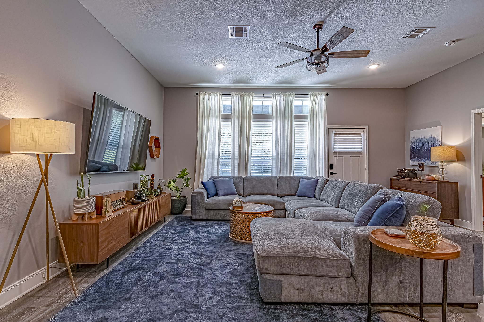 40 Bob Steele Road Coldspring, TX 77331 - Photo 18 of 50 a living room with furniture and a large window