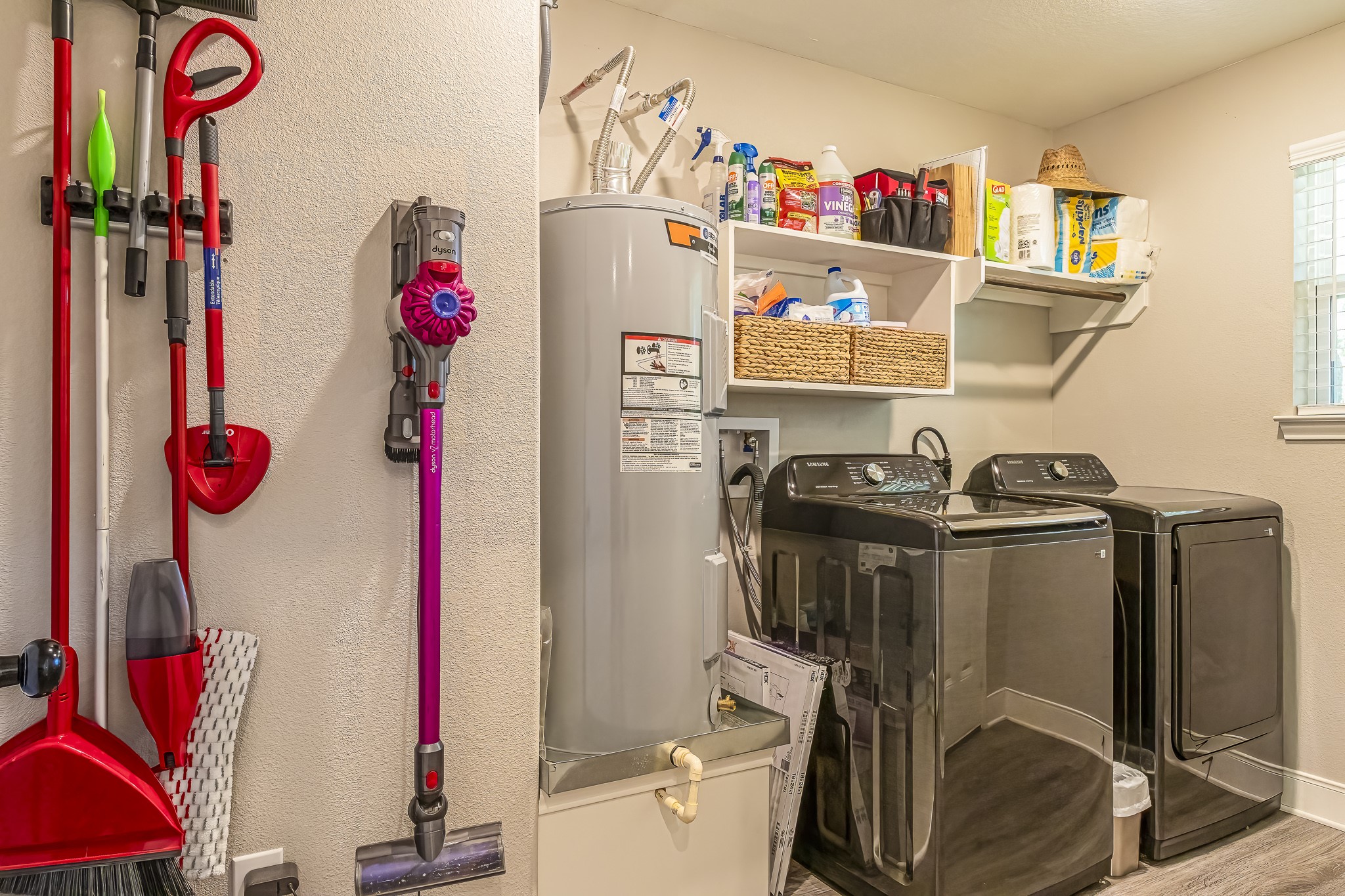 40 Bob Steele Road Coldspring, TX 77331 - Photo 32 of 50 a utility room with dryer and washer